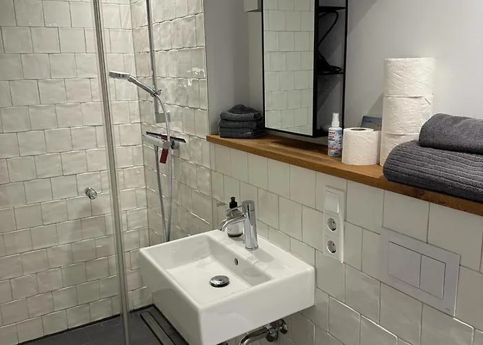 Ruhig Gelegen Und Nah An Koeln *